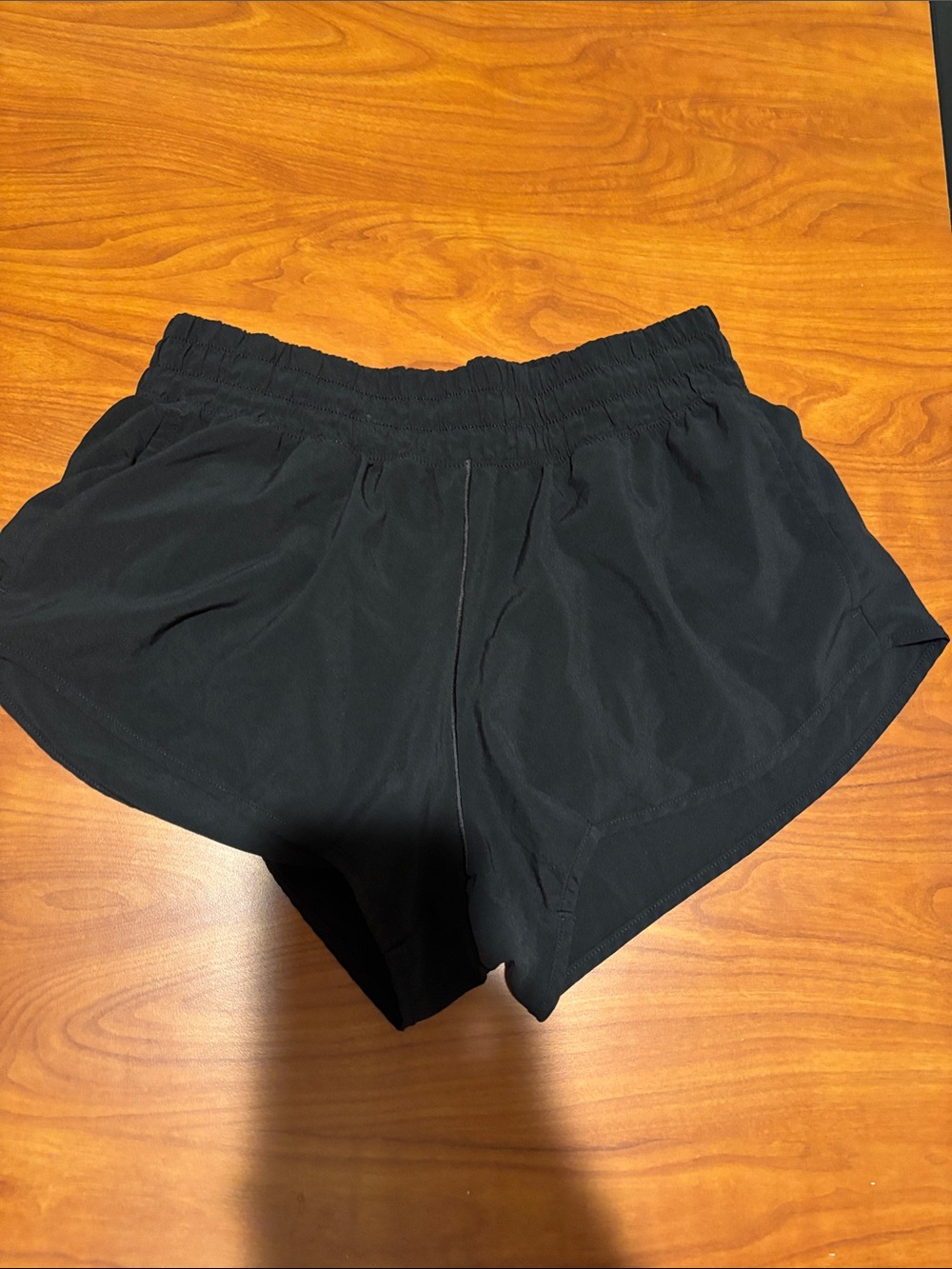 Offline low rise athletic shorts size small